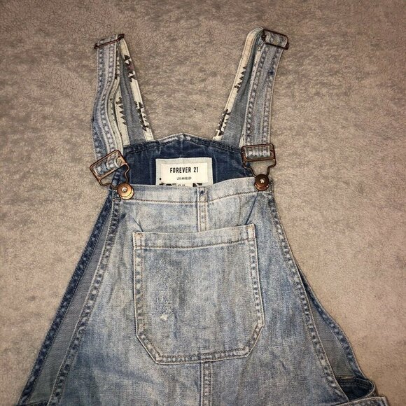 FOREVER 21 Distressed Denim W/ Pockets Embroidered Overall Jean Shorts - Picture 4 of 10